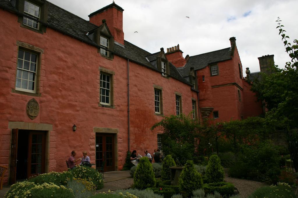 3Mac Dunfermline Self-Catering Apartment Rum bild