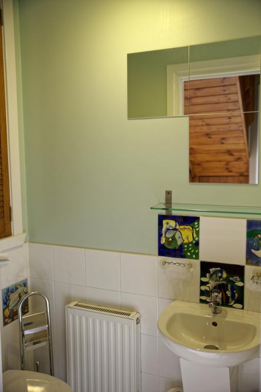3Mac Dunfermline Self-Catering Apartment Rum bild